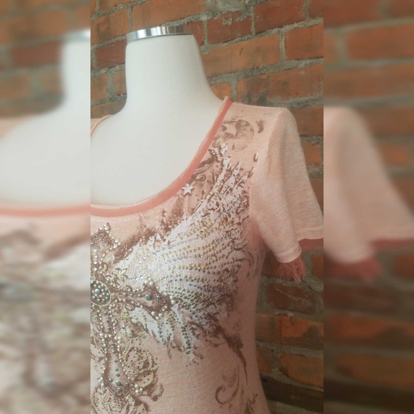 SOLD Miss Me Women's Top T-Shirt Peach Beads - Picture 2 of 7